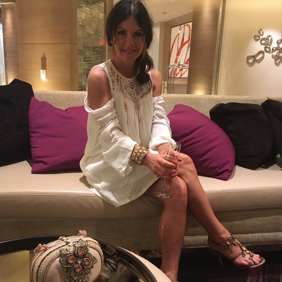 Meet your Posher, Theresa - Picture 1 of 1